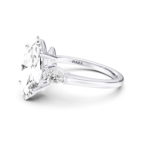 SERAVIA 3 STONE PEAR RING - marquise