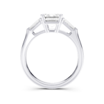 SELVARA 3 STONE TAPERED RING - emerald