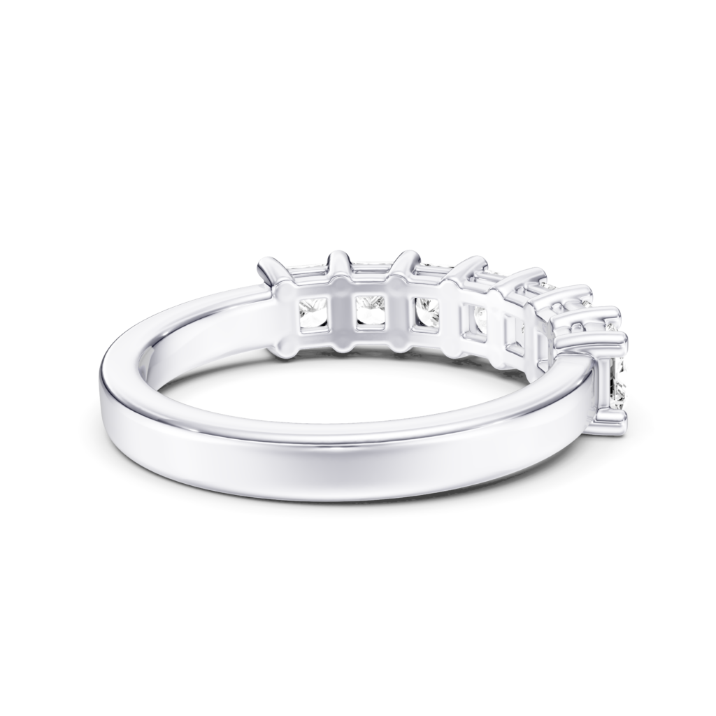 HALF ETERNITY RING - princess