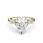 ISOLANIE 3 STONE TAPERED RING - pear