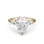 LISELIA 3 STONE PEAR RING - pear