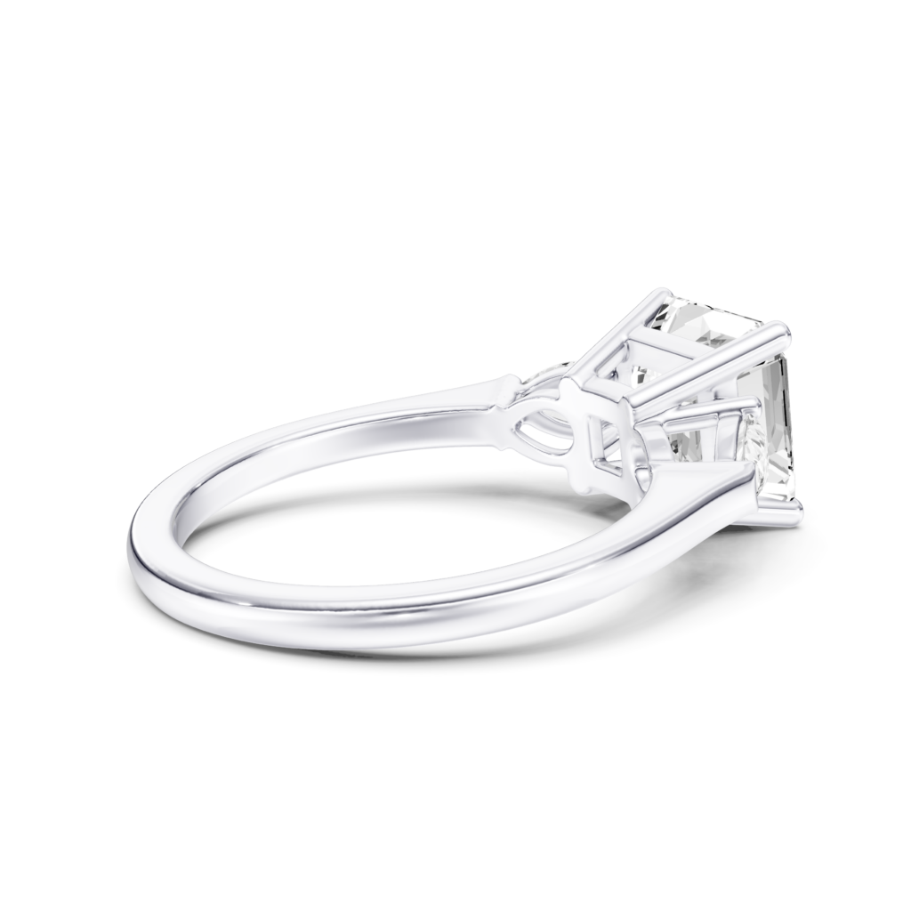 LUNEVIA 3 STONE PEAR RING - asscher
