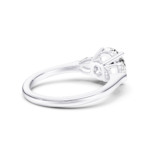 MARENE 3 STONE PEAR RING - round