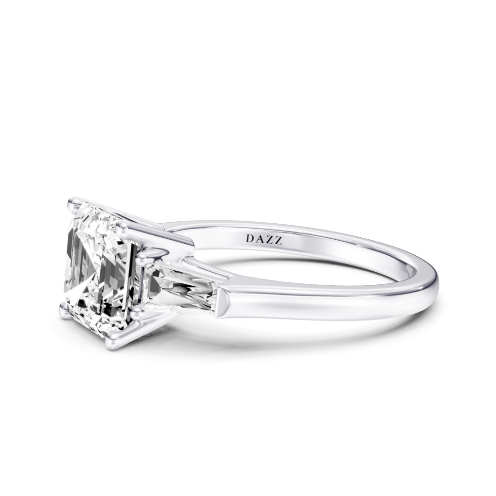 ODESSIA 3 STONE TAPERED RING - asscher